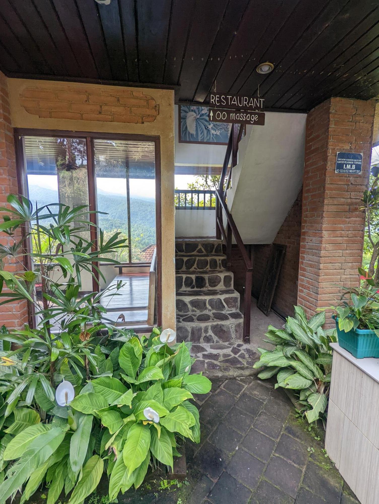 Bali Munduk Delux Bungalow Villa Singaraja  Exterior photo